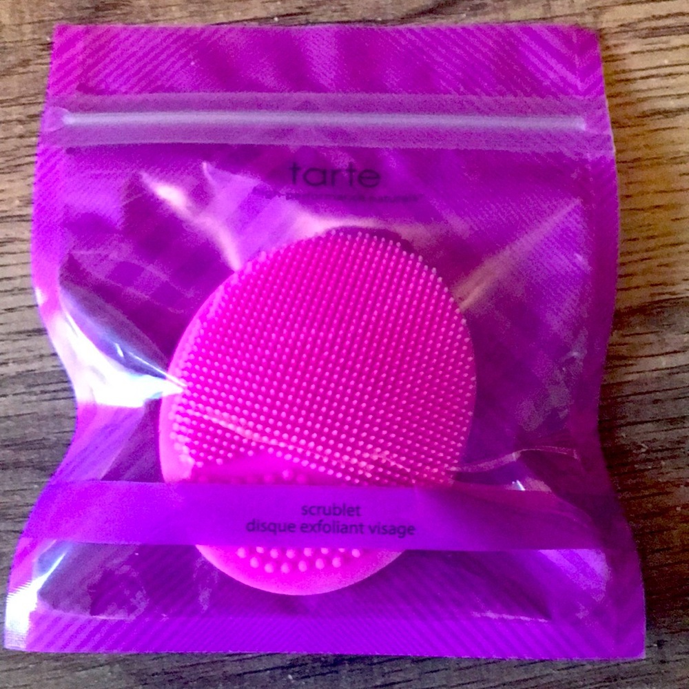 Tarte Scrublet